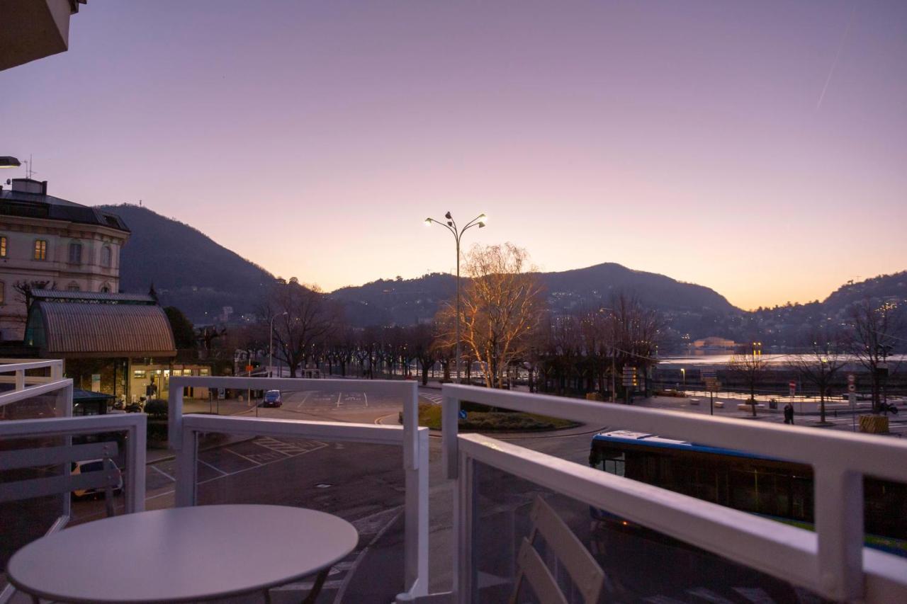 Le Stanze del Lago Lake View Hotel Como Buitenkant foto